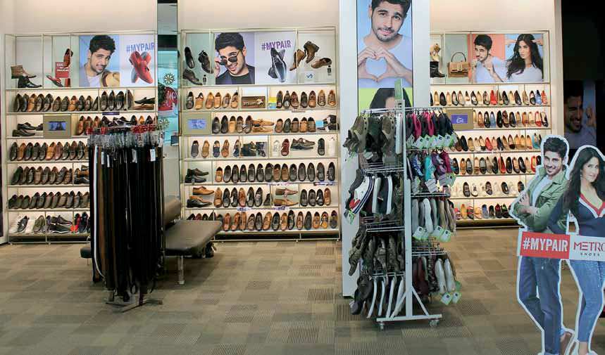 metro market skechers
