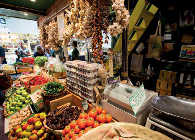 Los puestos del mercado central.