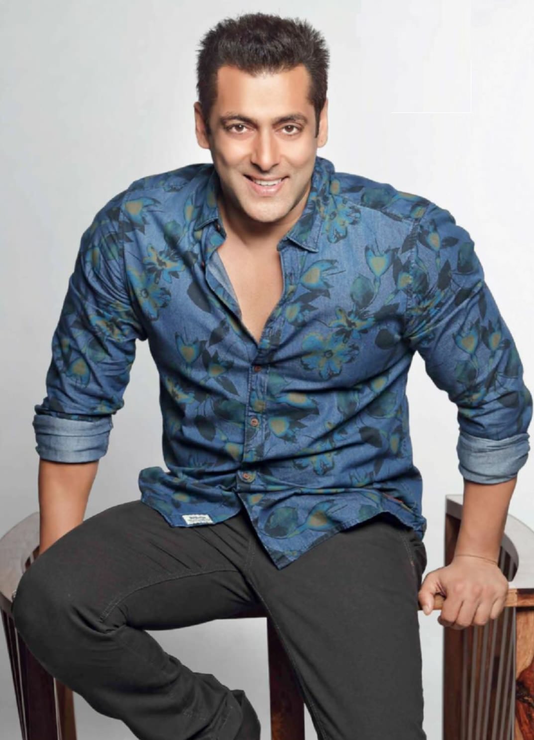 salman khan formal dress