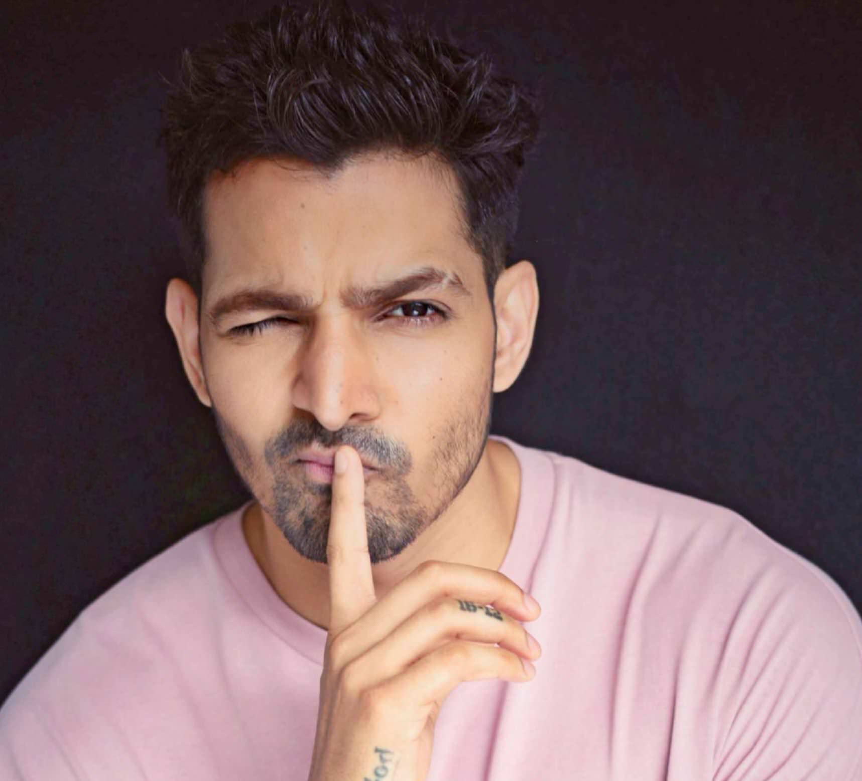 Is Harshvardhan Rane Dating Kim Sharma?