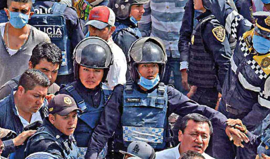 Osorio Chong. El abucheado