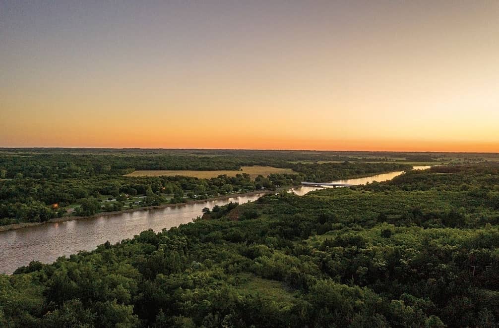 ADVENTURE BLACK BOOK