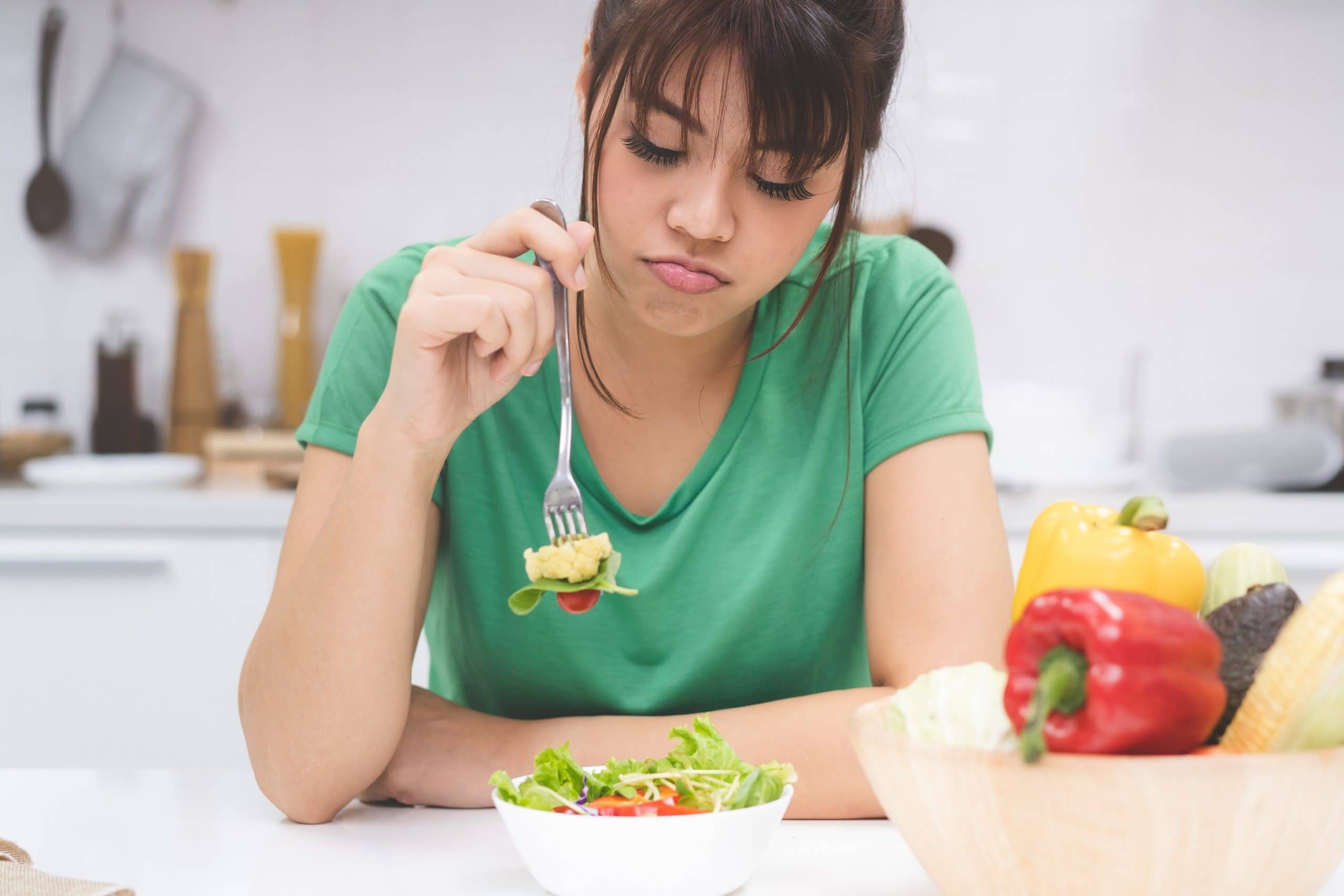 Red Flags to Identify Eating Disorder in Your Loved One