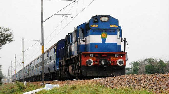 Govt to form empowered group to privatise 150 trains, 50 rly stations