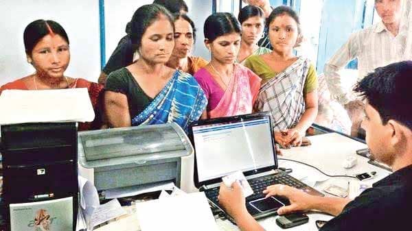 RBI Dy Governor Red-Flags Rising Stress In Mudra Loans