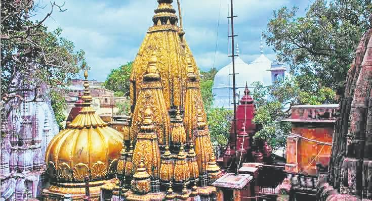 Sparsh darshan: Dhoti-kurta for men, saree for women at Kashi Vishwanath