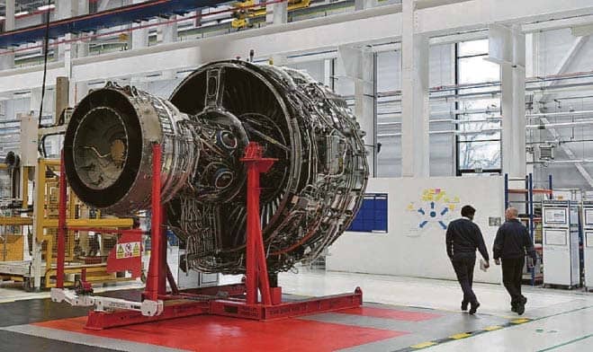 3,000 UK Rolls-Royce Staff Seek Redundancy