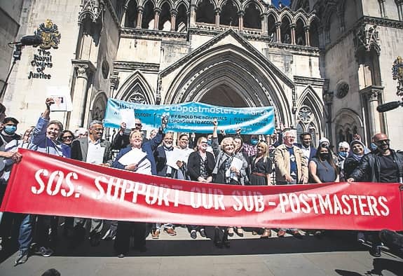 Wrongly convicted Post Office workers want ex-bosses jailed