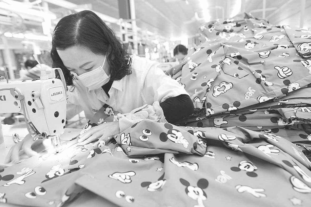 China's Factory Activity Expands In October