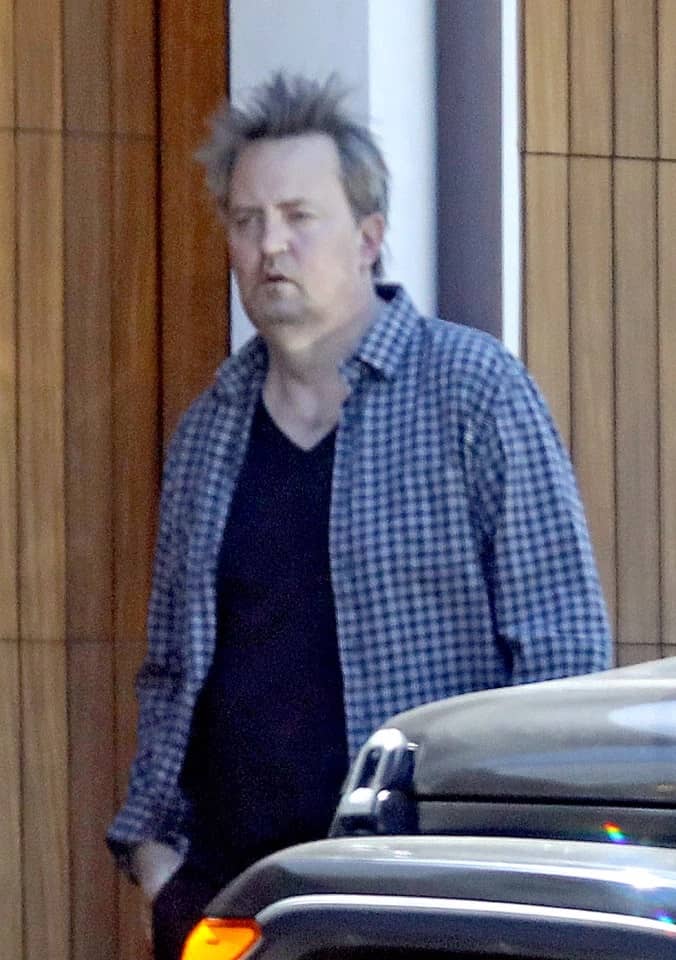 MATTHEW PERRY: DUMPED & OFF THE RAILS