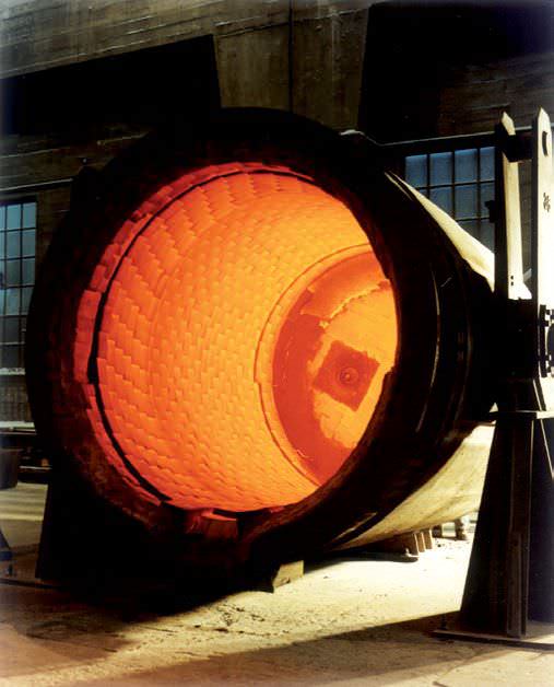 Large Furnaces Shaping Refractory Future