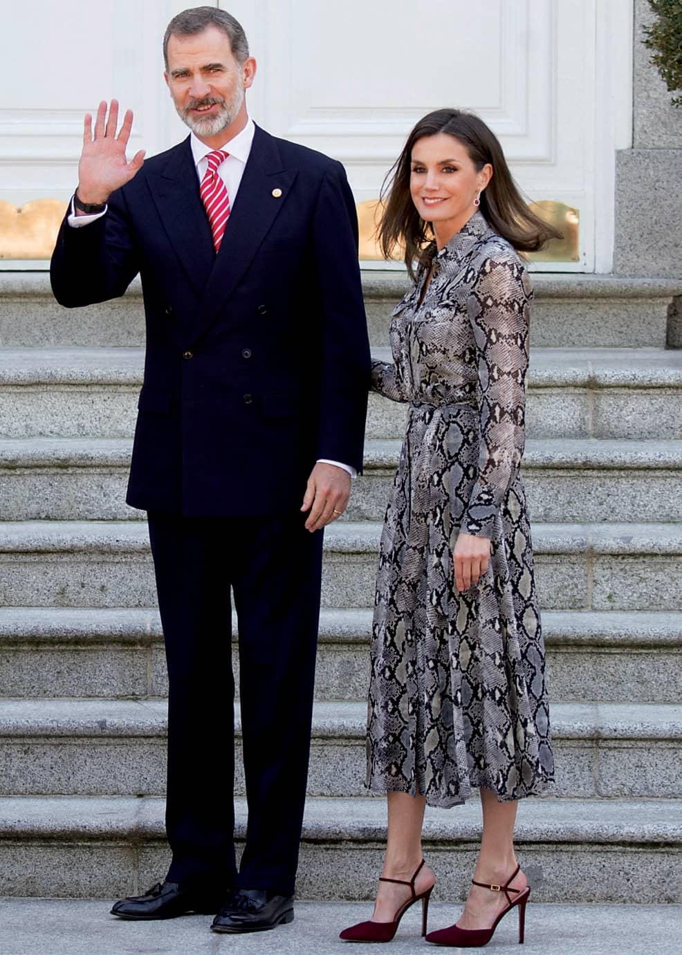 Reyes De Espana Don Felipe Y Dona Letizia Ejercen Como Perfectos Anfitriones De La Pareja 8207