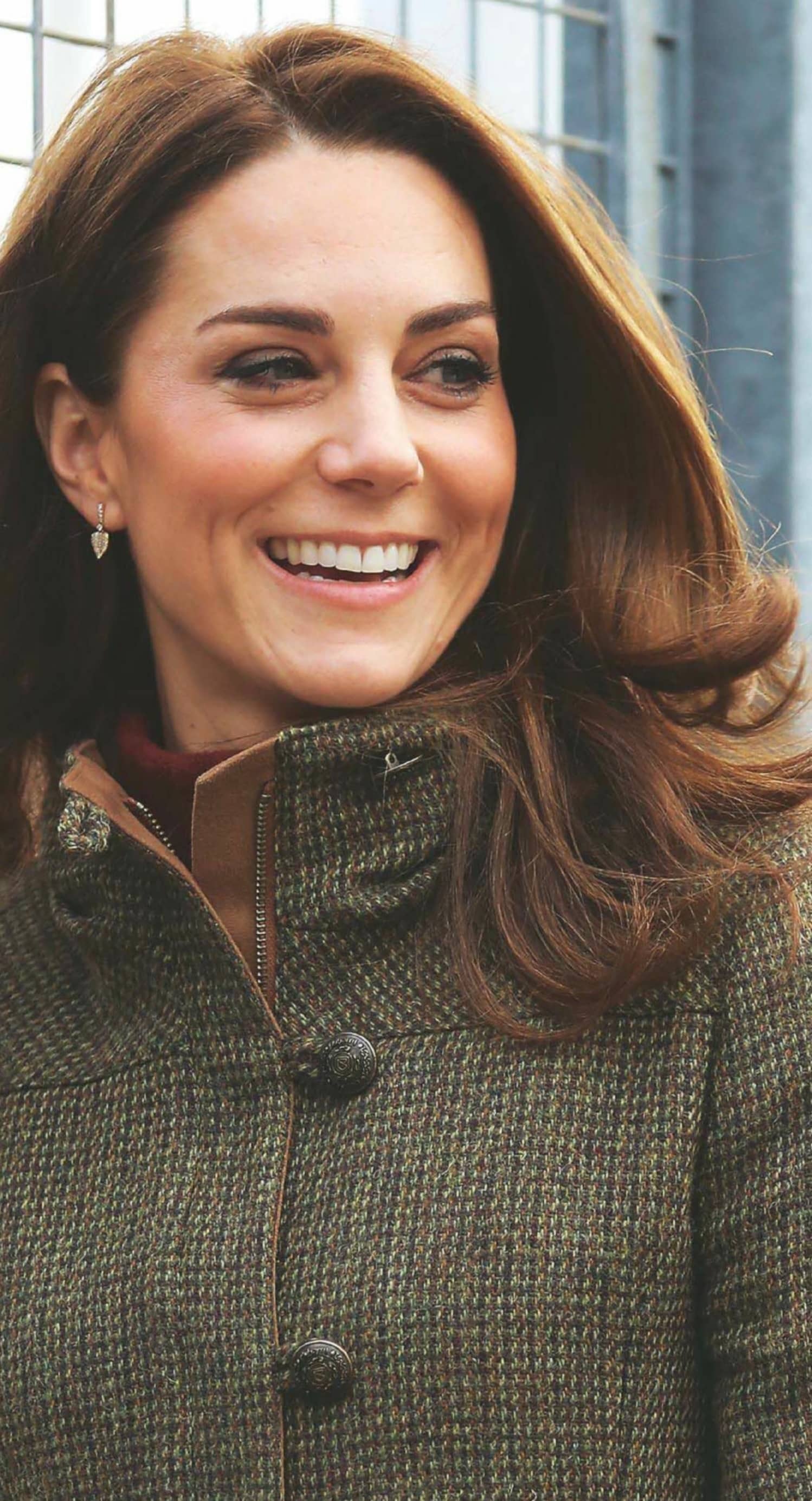 Keeping It Country Casual On Garden Visit the Duchess Of Cambridge Unveils A New Passion As Chelsea Dream Is Revealed
