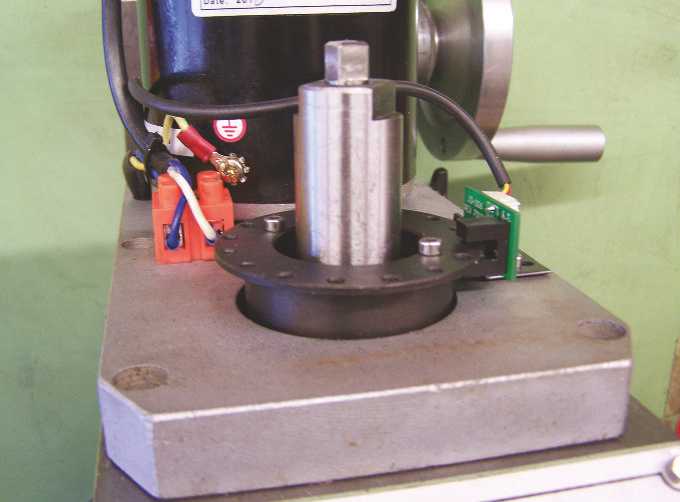 WM16 Mill Spindle Hold